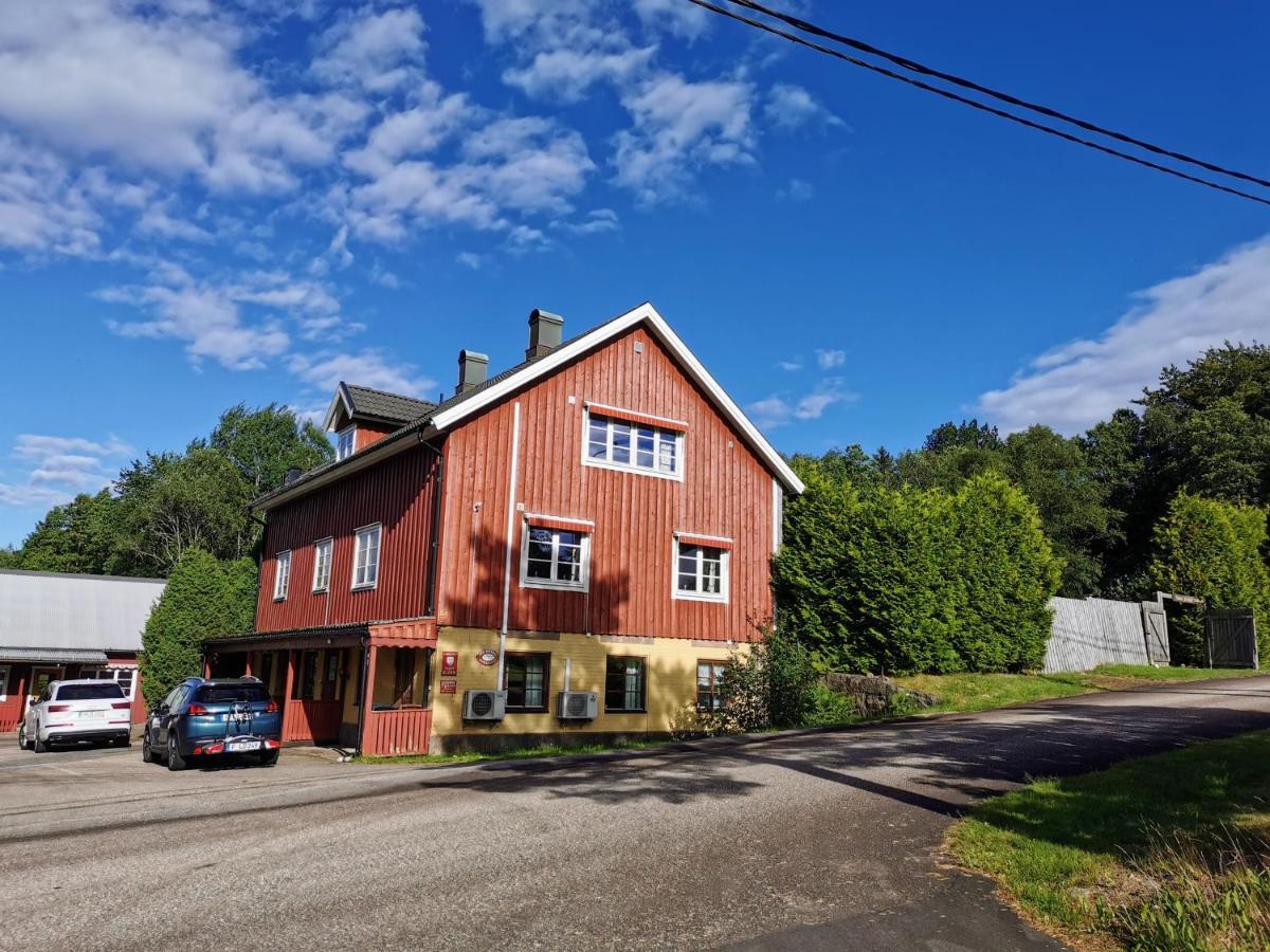 Bed and Breakfast Yaberg Affaeren à Hyltebruk Extérieur photo